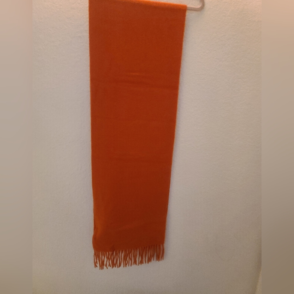 Moncler Logo Scarf 100% Wool Orange New - Picture 5 of 5